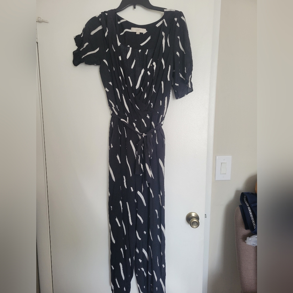 🎀Loft Black & White Patterned Jumpsuit🎀